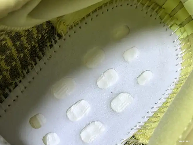 Reflective Adidas V2 Antlia 350 Yeezys FV3255 0615